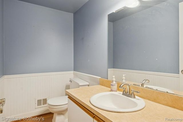 4254 Halkirk Drive, Waterford, MI 48329