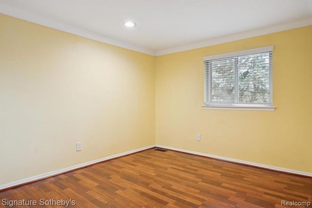 4254 Halkirk Drive, Waterford, MI 48329