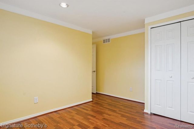 4254 Halkirk Drive, Waterford, MI 48329