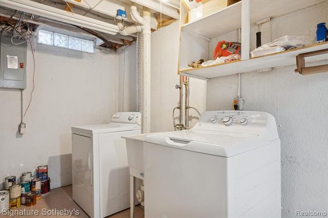 4254 Halkirk Drive, Waterford, MI 48329