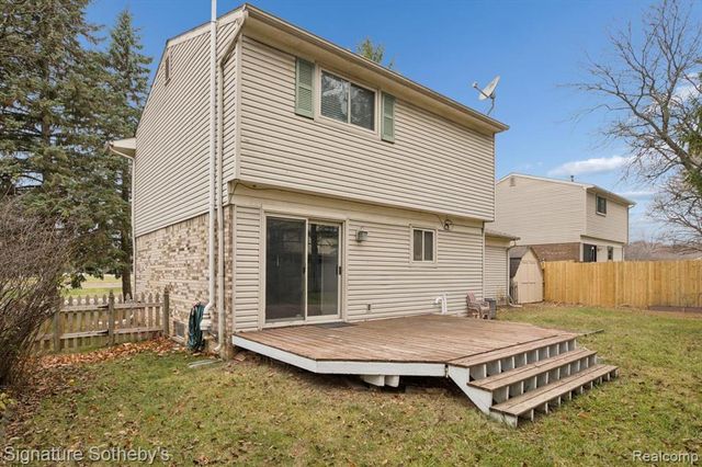 4254 Halkirk Drive, Waterford, MI 48329