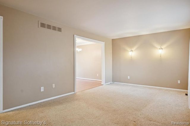 4254 Halkirk Drive, Waterford, MI 48329