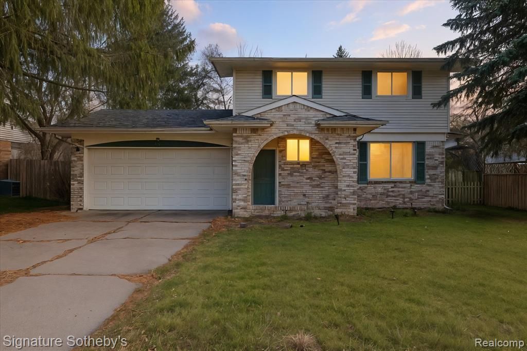 4254 Halkirk Drive, Waterford, MI 48329