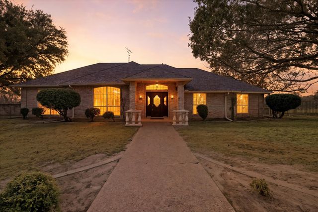 2866 S State Highway 108, Stephenville, TX 76401