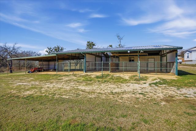 2866 S State Highway 108, Stephenville, TX 76401