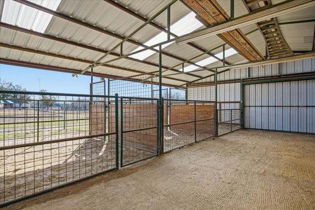 2866 S State Highway 108, Stephenville, TX 76401