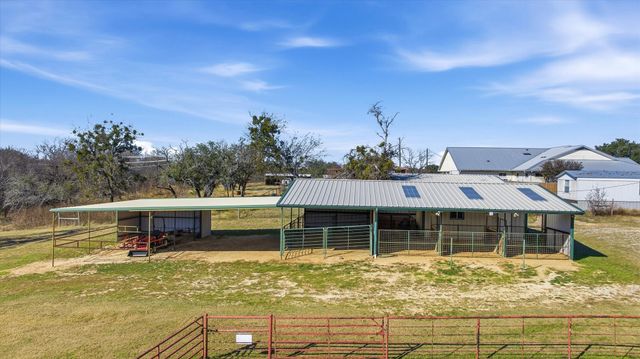 2866 S State Highway 108, Stephenville, TX 76401