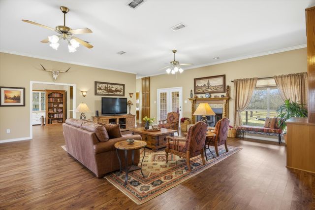 2866 S State Highway 108, Stephenville, TX 76401