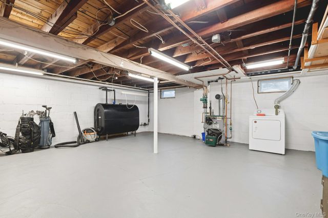 17 Ellington Drive, East Northport, NY 11731