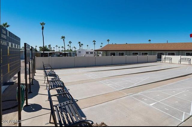8421 E Apache Trail 18, Mesa, AZ 85207
