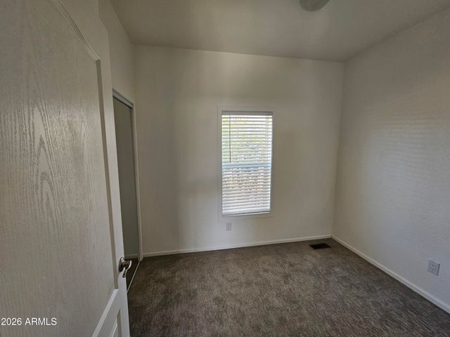 8421 E Apache Trail 18, Mesa, AZ 85207