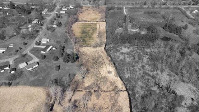 832 W Front Street, Burr Oak, MI 49030