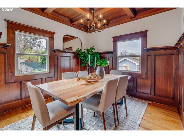 2212 KAUFFMAN Ave, Vancouver, WA 98660