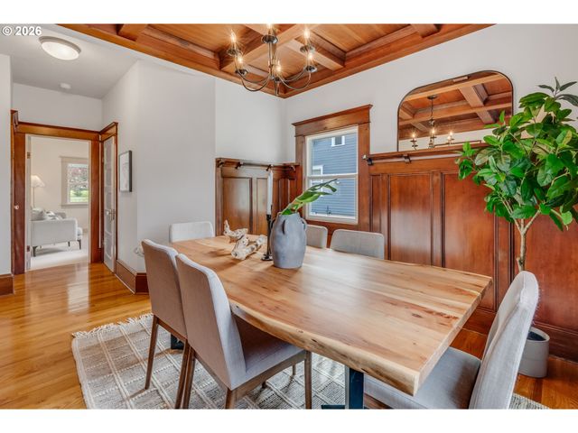 2212 KAUFFMAN Ave, Vancouver, WA 98660