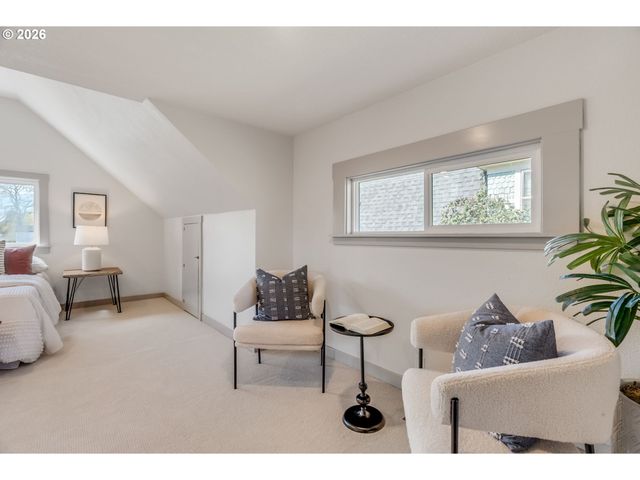 2212 KAUFFMAN Ave, Vancouver, WA 98660