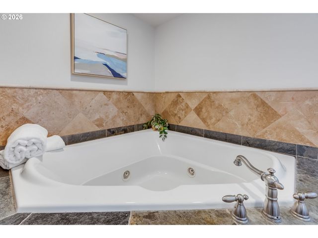 2212 KAUFFMAN Ave, Vancouver, WA 98660