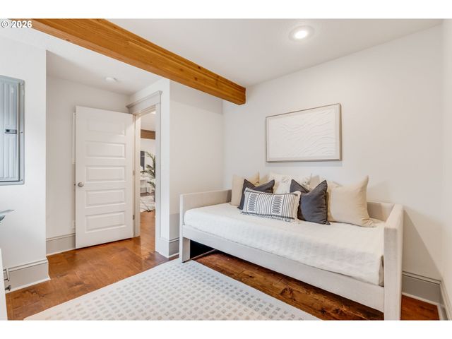 2212 KAUFFMAN Ave, Vancouver, WA 98660