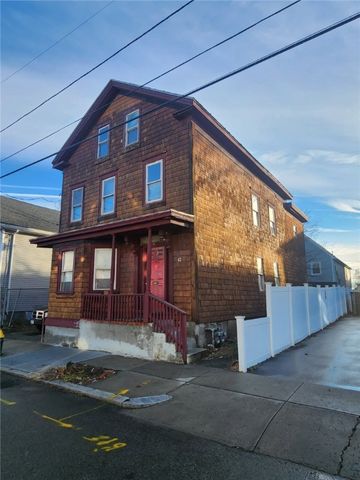 62 Ford Street, Providence, RI 02907