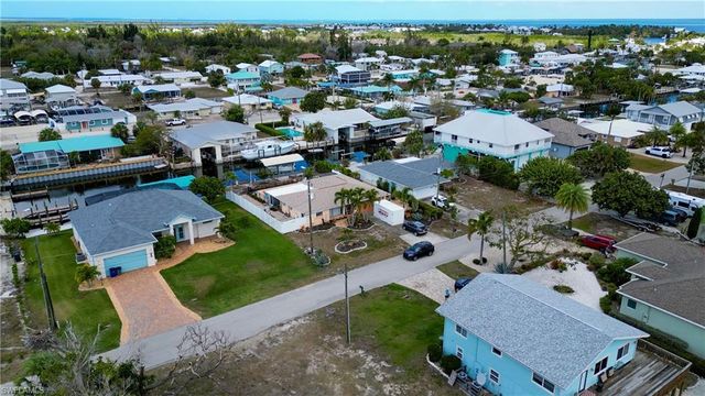 16057 Bowline ST, Bokeelia, FL 33922