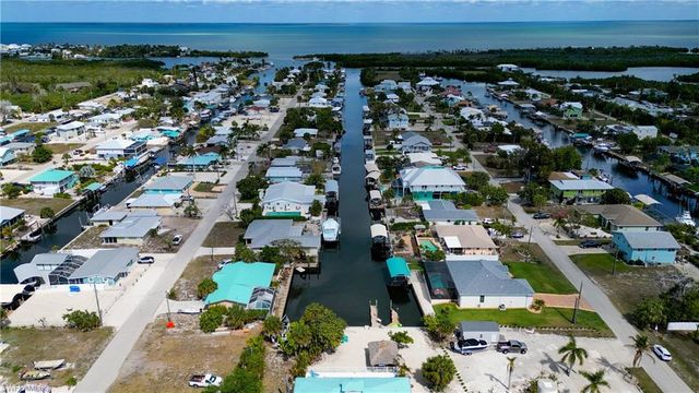 16057 Bowline ST, Bokeelia, FL 33922