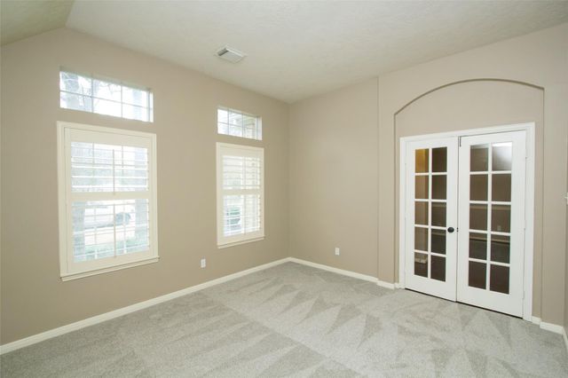 178 Brooksedge Court, The Woodlands, TX 77382
