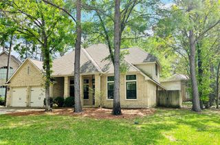 178 Brooksedge Court, The Woodlands, TX 77382