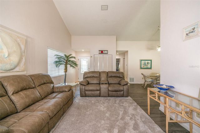 50 NANTUCKET DRIVE, Palm Coast, FL 32137
