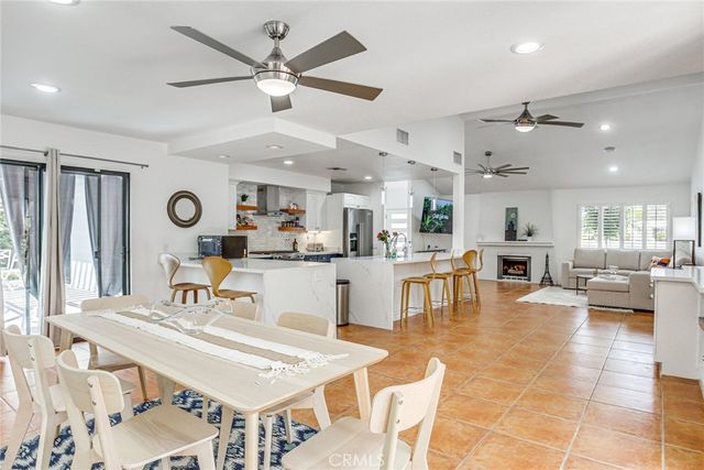 1123 E El Cid, Palm Springs, CA 92262