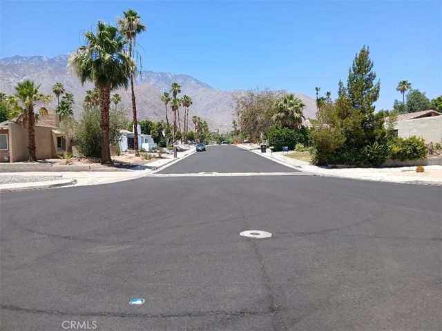 1123 E El Cid, Palm Springs, CA 92262
