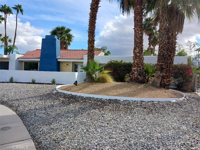 1123 E El Cid, Palm Springs, CA 92262