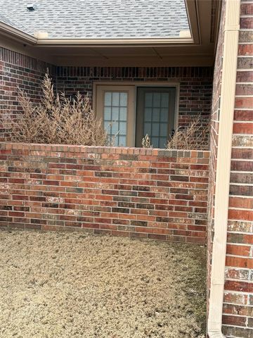 4625 NW 25th Place 4625, Oklahoma City, OK 73127