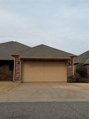 4625 NW 25th Place 4625, Oklahoma City, OK 73127