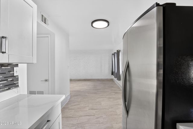 2925 N 38TH Street, Phoenix, AZ 85018