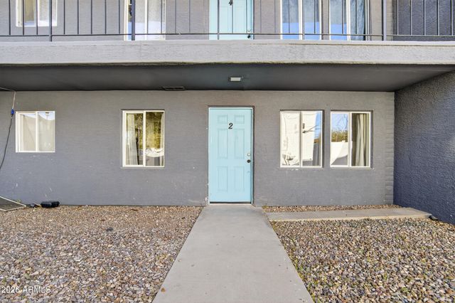 2925 N 38TH Street, Phoenix, AZ 85018