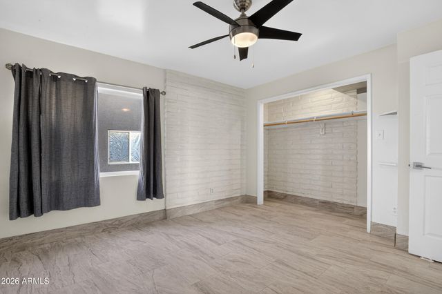 2925 N 38TH Street, Phoenix, AZ 85018