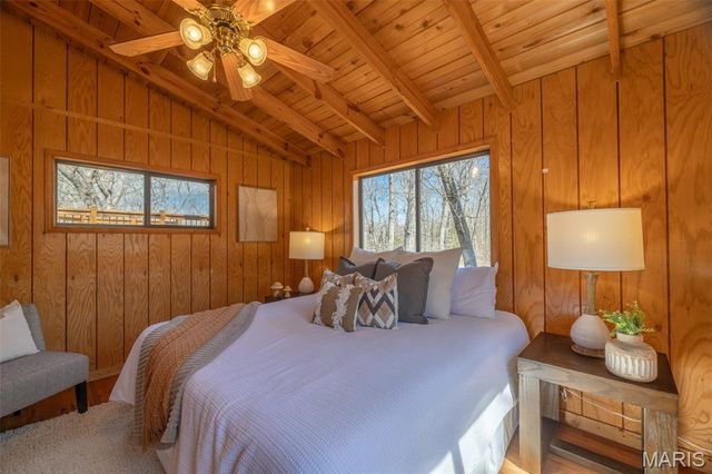 2442 Linden Point Drive, Innsbrook, MO 63390