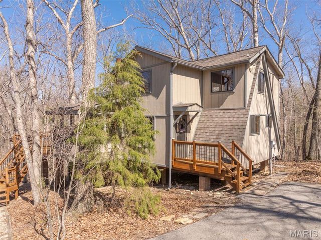 2442 Linden Point Drive, Innsbrook, MO 63390