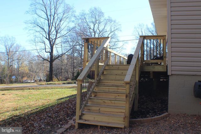 107 BOUNDARY DR, Stafford, VA 22556