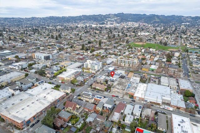 1034 Grayson Street, Berkeley, CA 94710