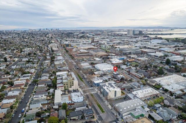 1034 Grayson Street, Berkeley, CA 94710