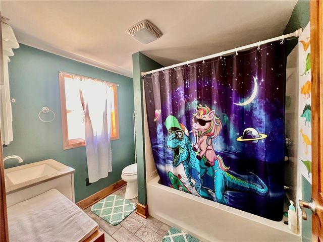 929 Mount Jackson Rd, North Beaver Twp, PA 16102