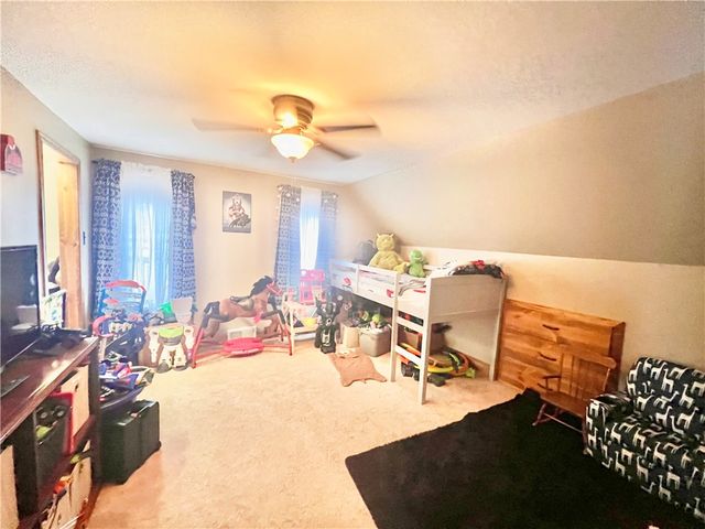 929 Mount Jackson Rd, North Beaver Twp, PA 16102