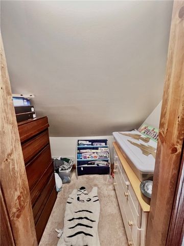 929 Mount Jackson Rd, North Beaver Twp, PA 16102