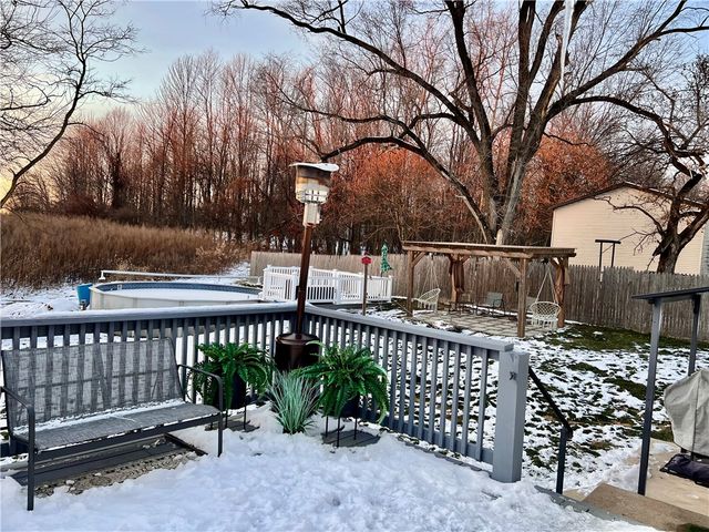 929 Mount Jackson Rd, North Beaver Twp, PA 16102