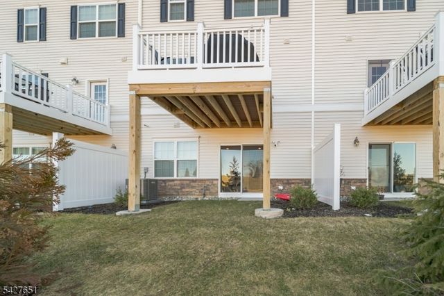 26 Colgate Dr, Morris Twp., NJ 07960