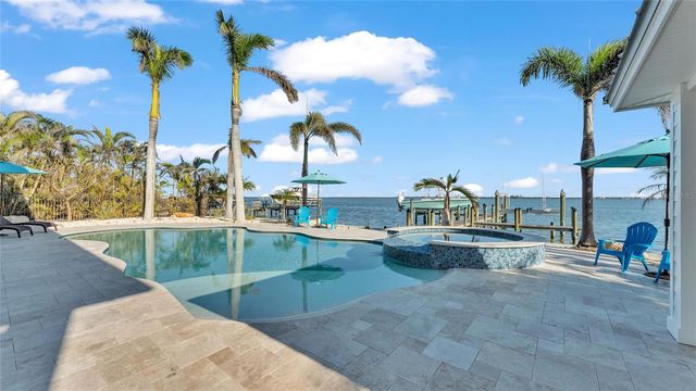 635 KEY ROYALE DRIVE, Holmes Beach, FL 34217