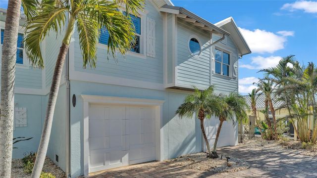 635 KEY ROYALE DRIVE, Holmes Beach, FL 34217