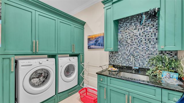 635 KEY ROYALE DRIVE, Holmes Beach, FL 34217