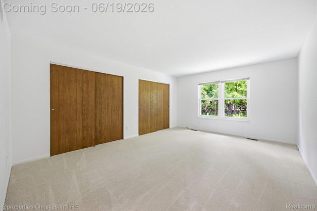 19714 Cardene Way 80, Northville Township, MI 48167