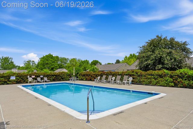 19714 Cardene Way 80, Northville Township, MI 48167